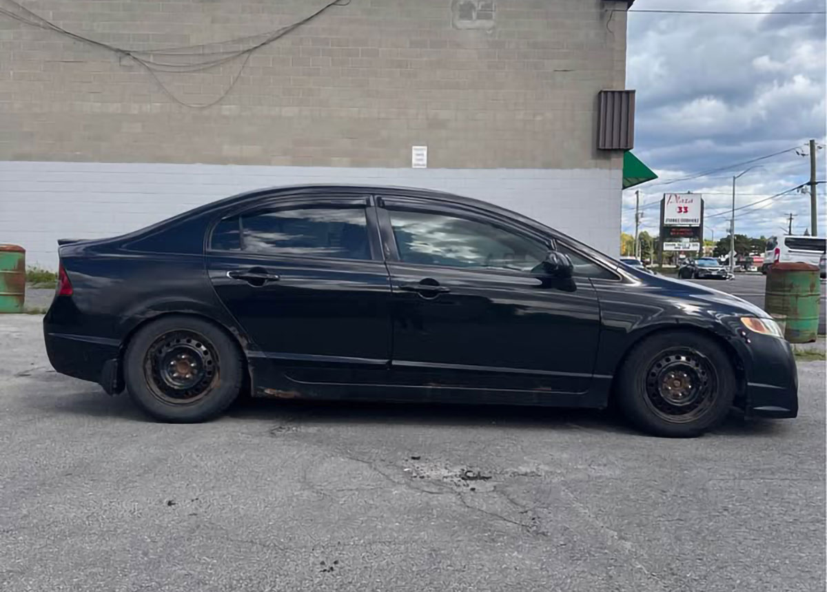 2008 Honda civic - Image 2